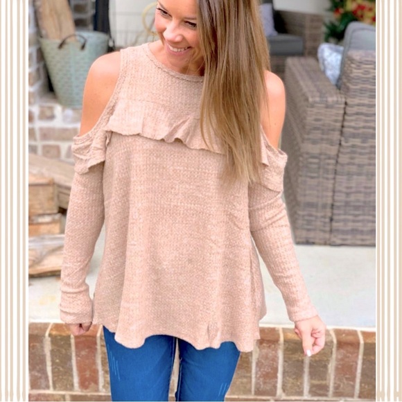 Cold Shoulder Top - Picture 1 of 3